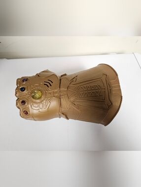 Marvel Avengers Infinity War Thanos Gauntlet Toy Glove in Metallic Gold